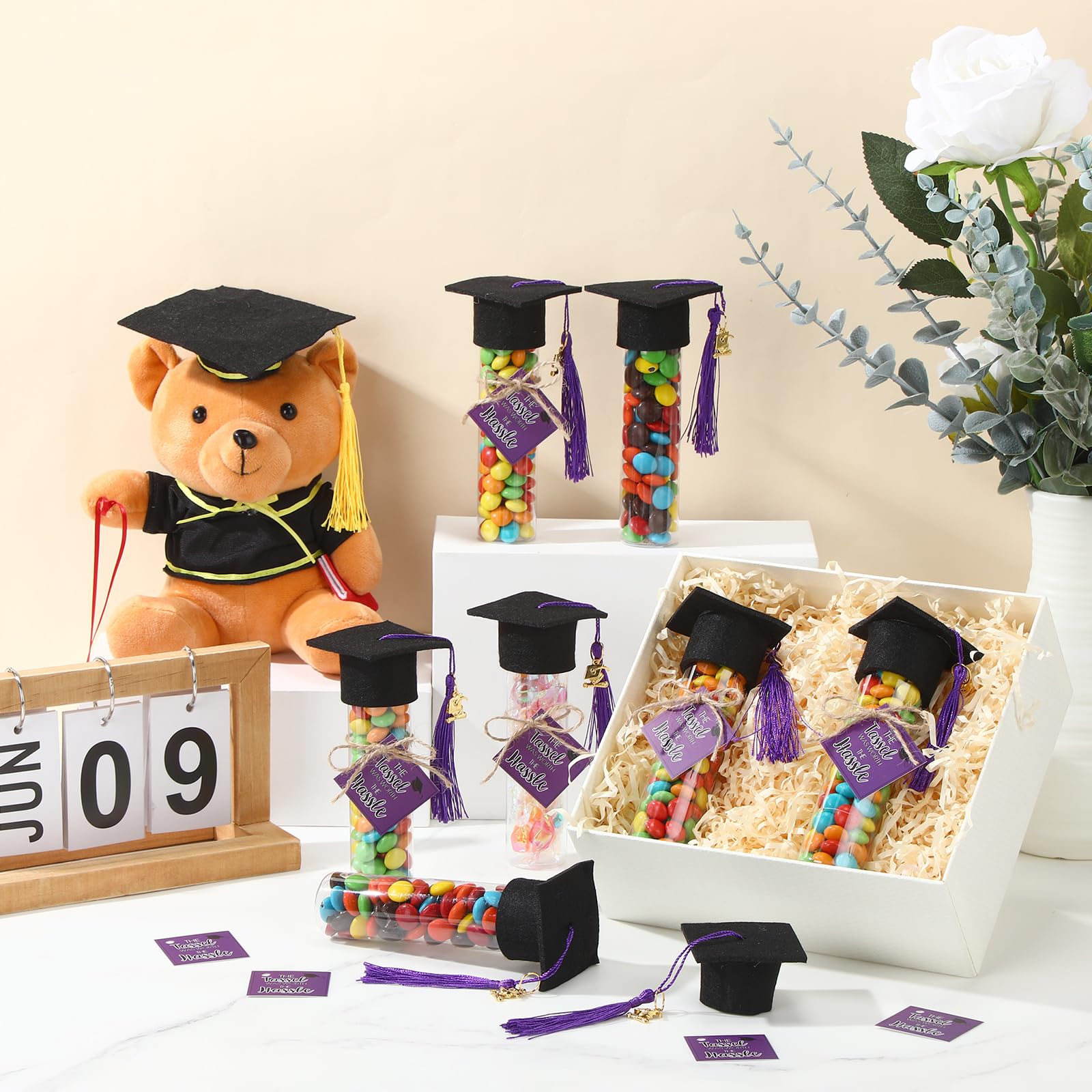 Willinglong 30 Set 2026 Graduation Candy Tubes Jars Set 100 ml Fillable Clear Plastic Gumball Container with Cap with Tassel and Cards for DIY 2026 Graduation Party Favors(Blue)